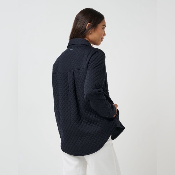 NWT Travis Mathew Diamond Quilted Shacket Black Sz XS - Picture 4 of 10